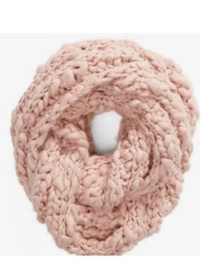 FREE People Pink Chunky Infinity Scarf